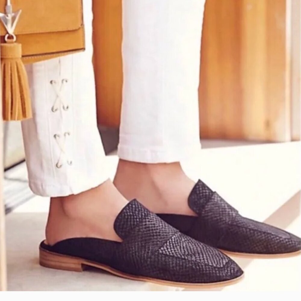 Free People At Ease Loafers Mules Slip On Shoes Leather Embossed Black Size 37 7